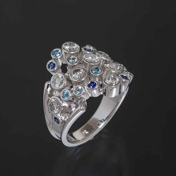 Bezel Cluster Ring