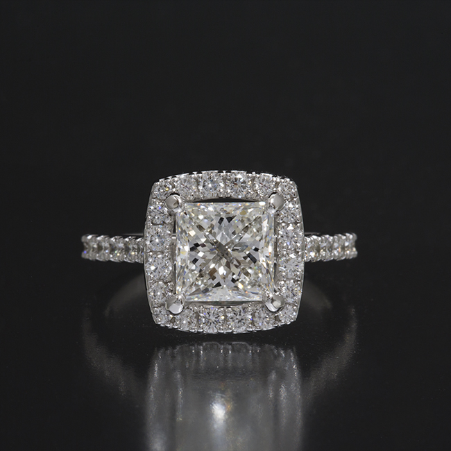 Square Cut Diamond with Halo